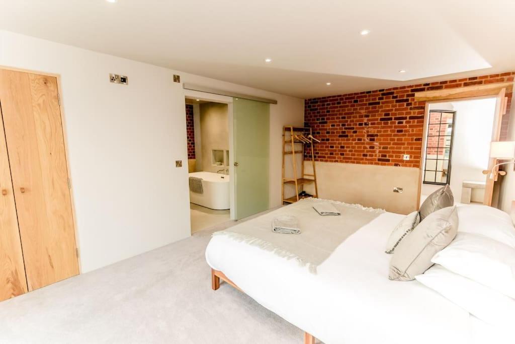 Beautiful Barn Conversion Close To The Broads Dilham Екстериор снимка